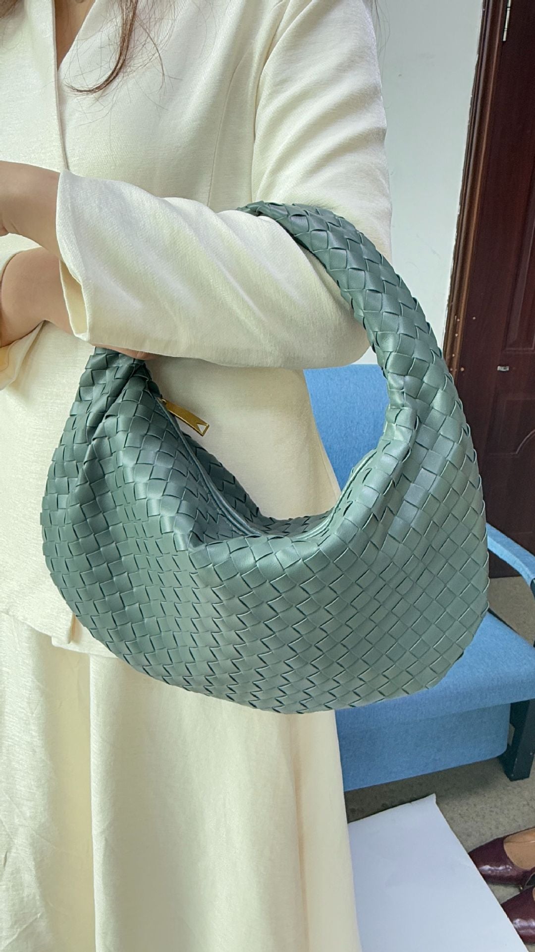 Large size women's woven bag large capacity hand-held armpit bag women's bag - V.I.P Digital Presence