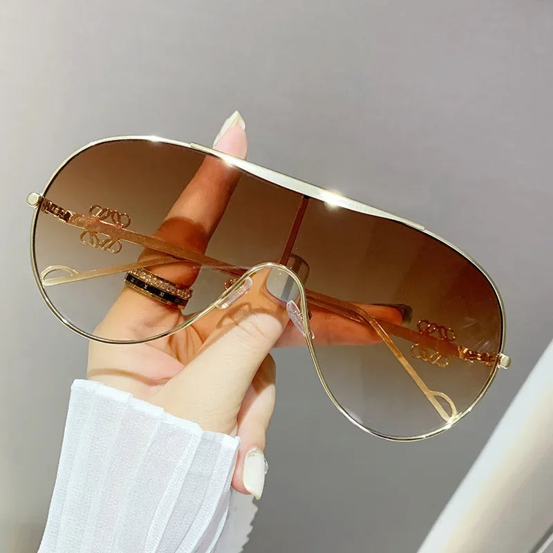 Metal one-piece sunglasses, one-piece large-frame sports goggles, cycling windproof sunglasses, men's and women's advanced sense - V.I.P Digital Presence