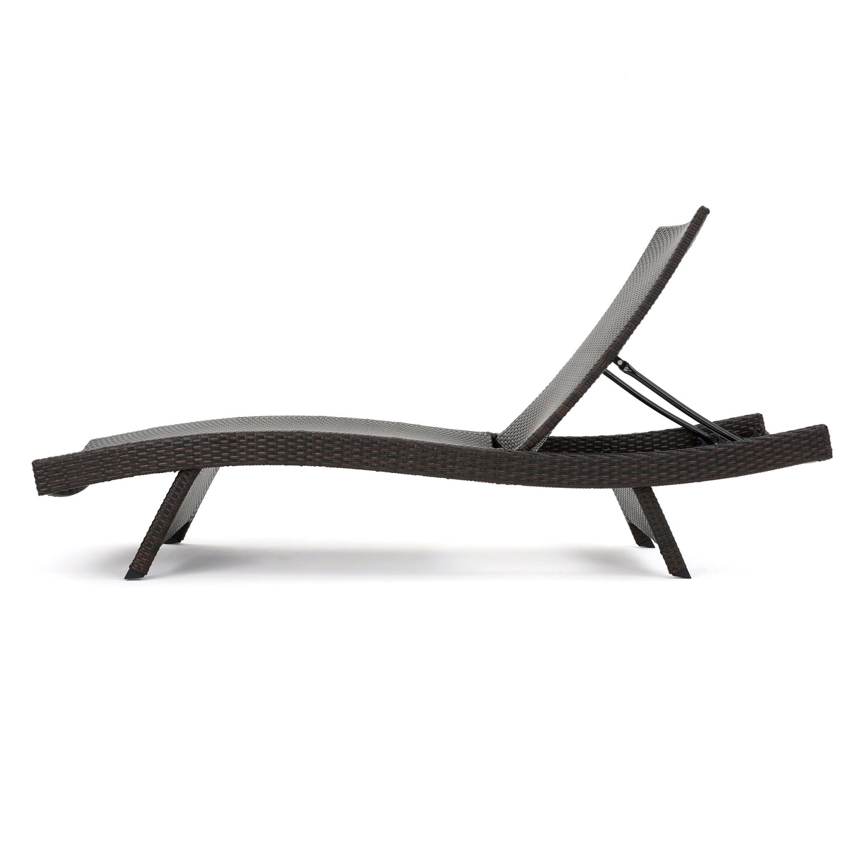 SALEM PE WICKER CHAISE LOUNGE - V.I.P Digital Presence