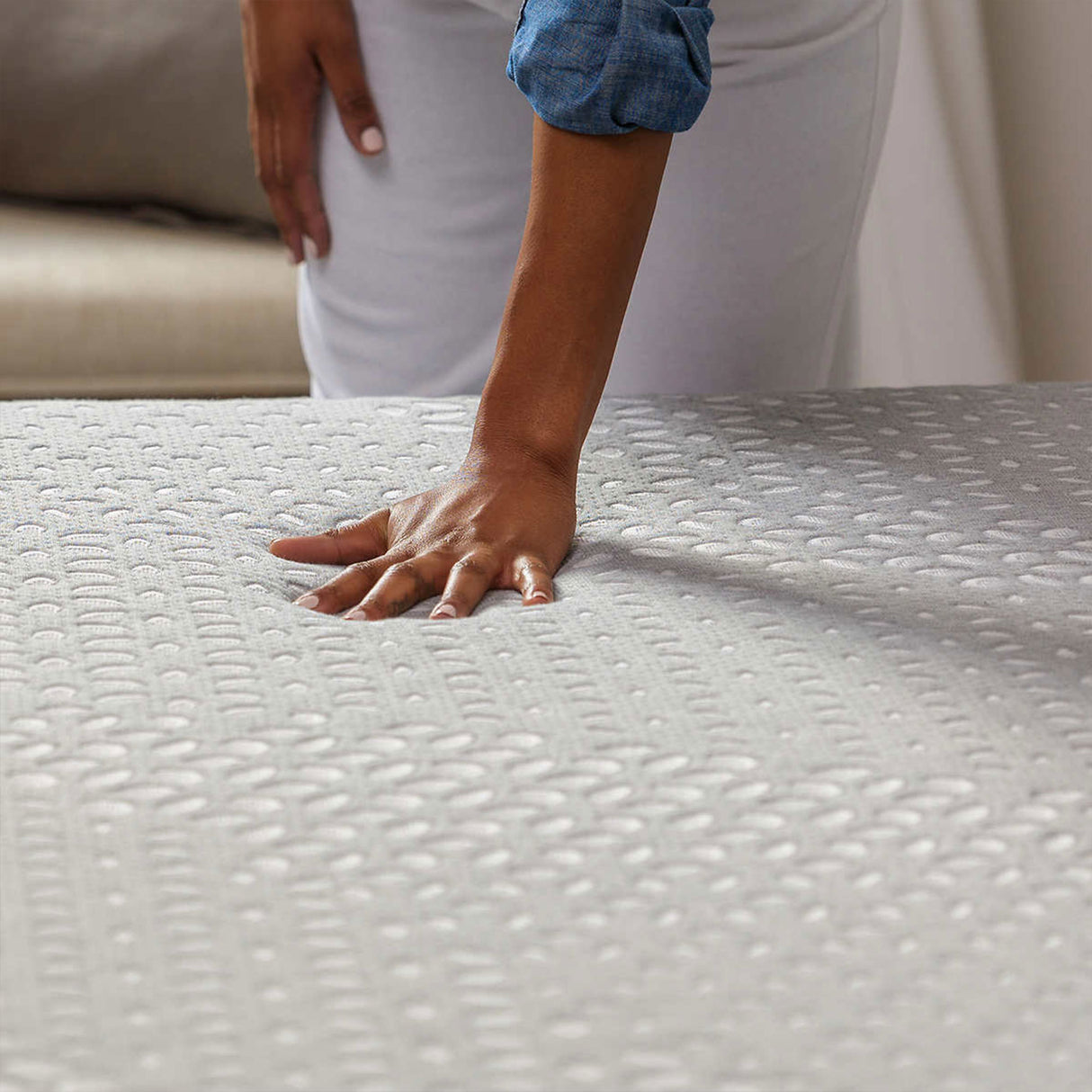 S-Brand Posturepedic 12" Hybrid Mattress - Medium - King - V.I.P Digital Presence