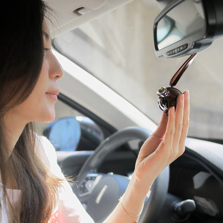Creative Helmet Car Air Freshener Airborne Division Luxury Car Perfume Genuine Leather Strap Hanging Car Fragrance - V.I.P Digital Presence