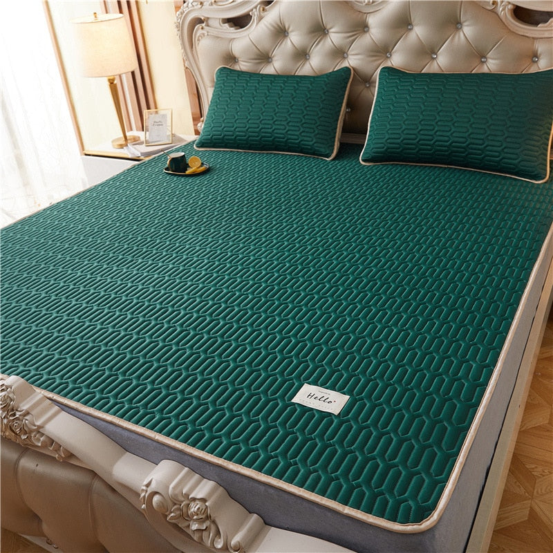 Sábana de verano, colchón de seda helada, suave y cómodo, colchón de látex, colchón transpirable de tres piezas para un sueño confortable. 