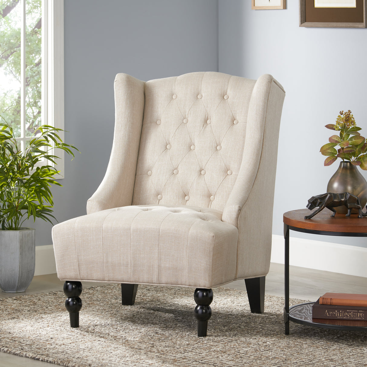 HI-BACK CLUB CHAIR - V.I.P Digital Presence