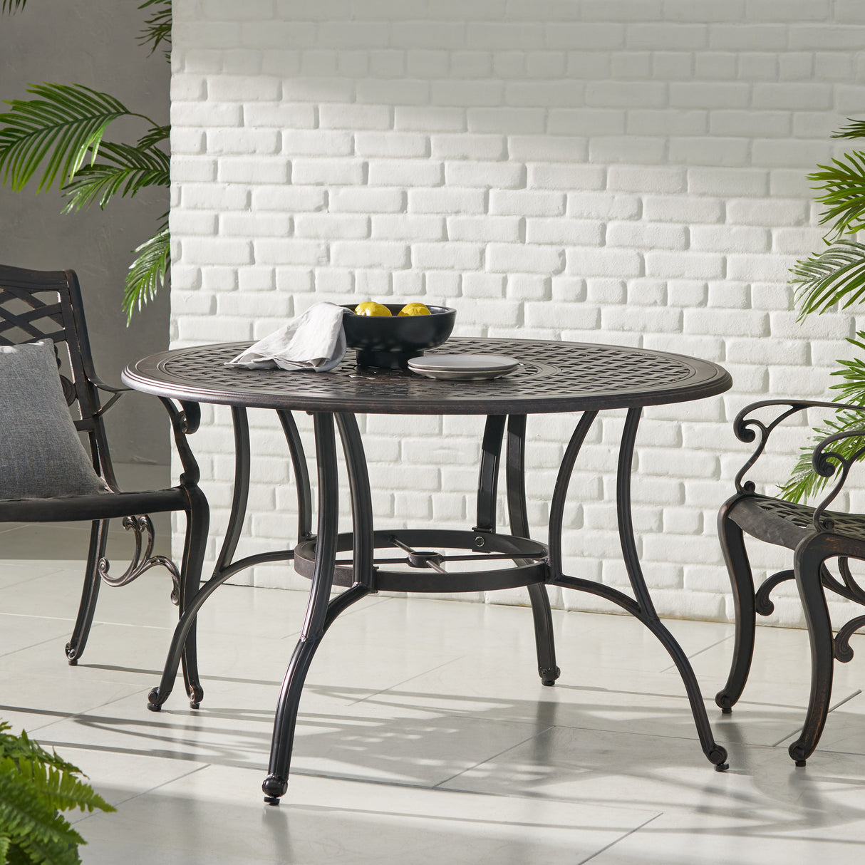 Outdoor Cast Aluminum Circular Dining Table, Bronze - V.I.P Digital Presence