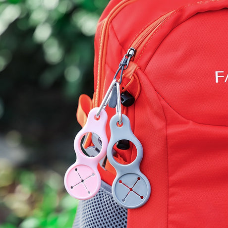 Outdoor water bottle hooks, beverages, mineral water, portable storage tools, hiking buckles, backpacks, waistbands, hanging ropes, hooks, load-bearing capacity - V.I.P Digital Presence