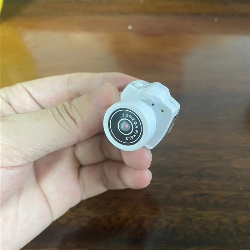 Photographable Necklace Camera Campus HD CCD Small Camera Student Party Campus Travel Record - V.I.P Digital Presence