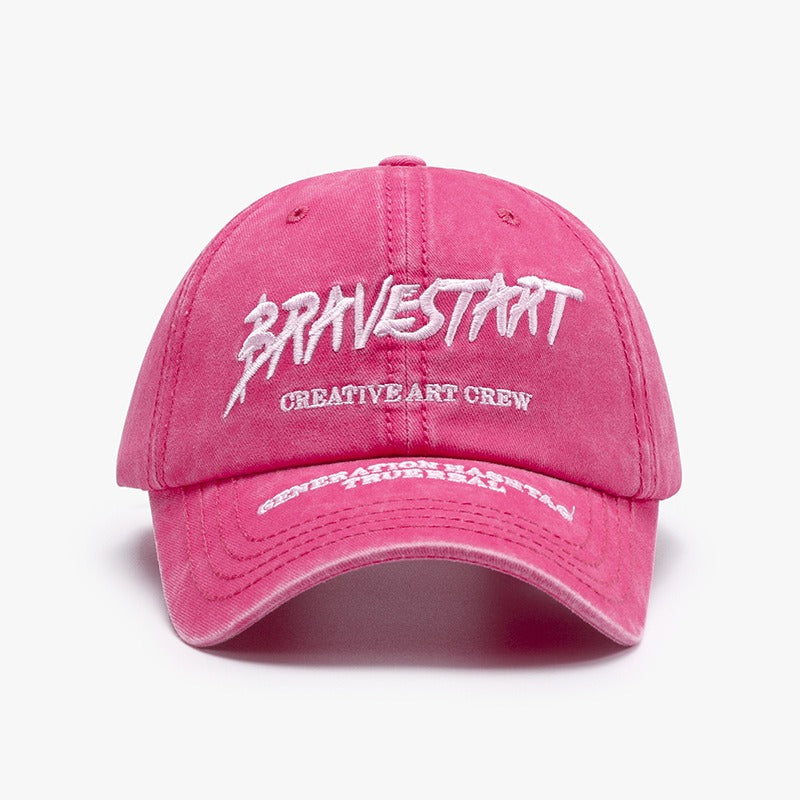 Gorra de béisbol sencilla y moderna para exteriores, versátil, con ala curva y bordado de letras para hombre y mujer, con lengüeta plana y cara lavada.