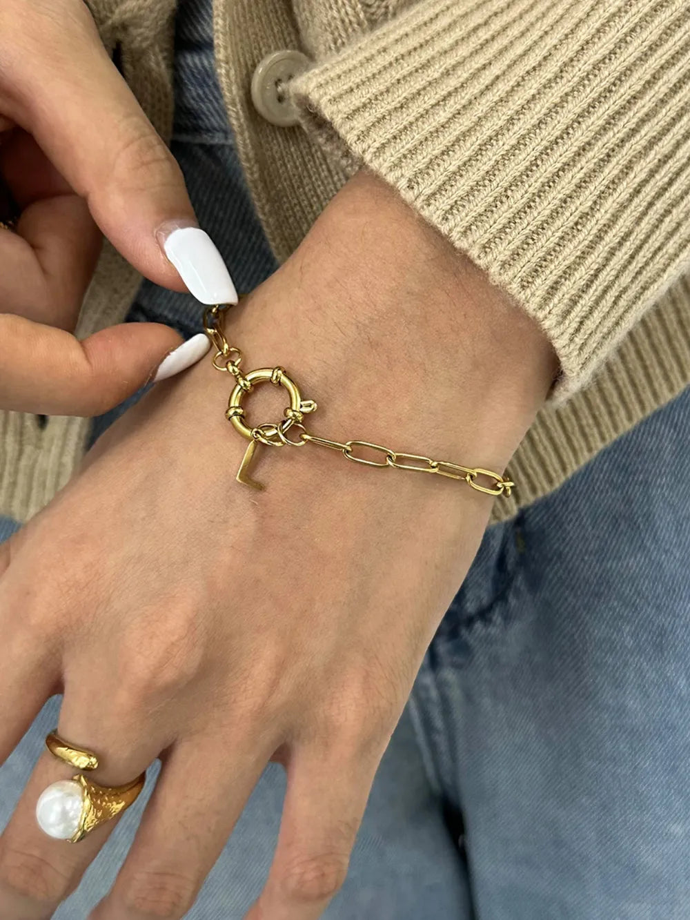 18K Gold-Plated Stainless Steel Letter L Bracelet - V.I.P Digital Presence