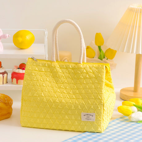 ins style small fresh outdoor large capacity picnic insulation and cold storage bag fashionable diamond pattern zipper lunch box bag student lunch bag - V.I.P Digital Presence
