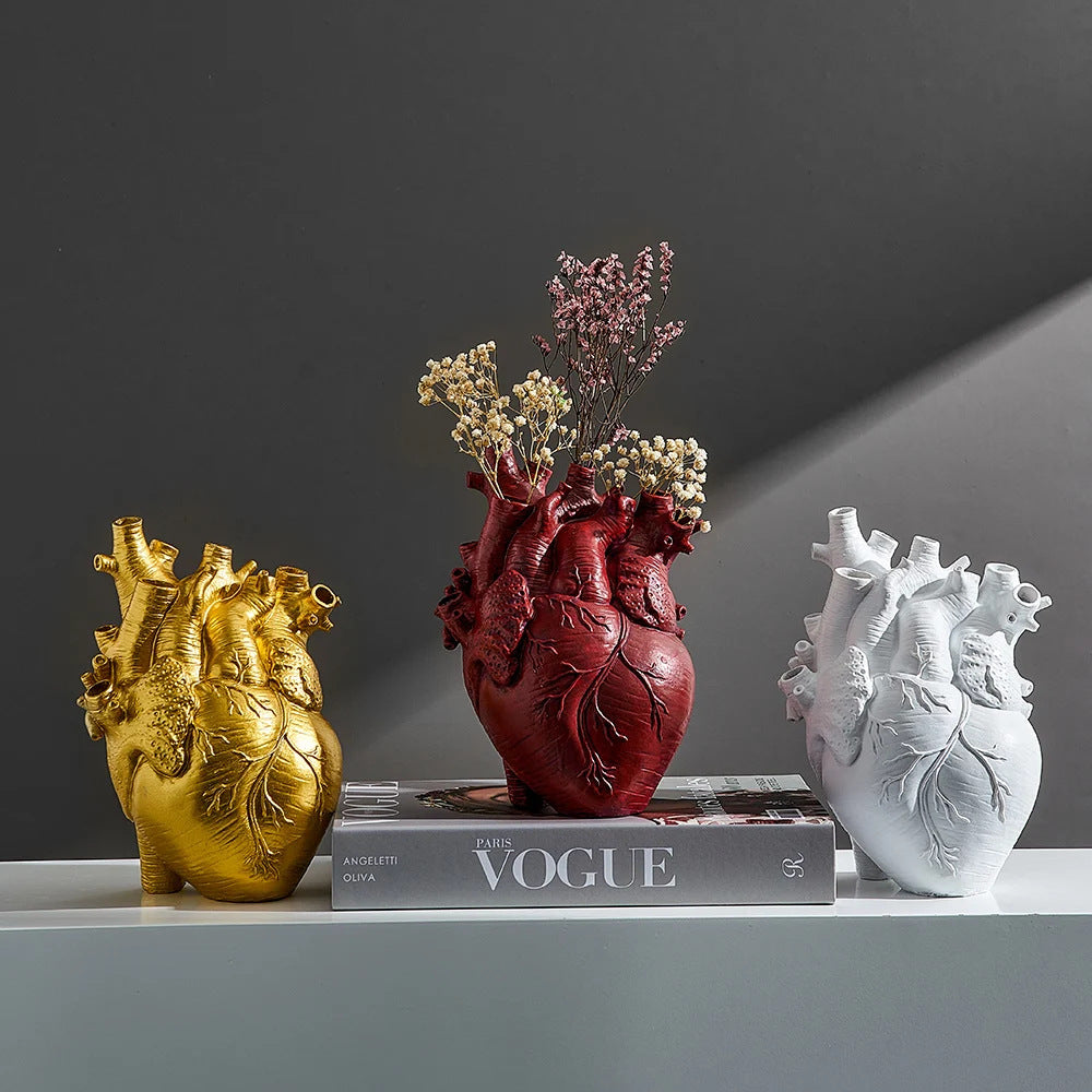 Heart-Shaped Flower Vase Resin Ornament Desktop Living Room Plant Pot Table Decoration Craft - V.I.P Digital Presence