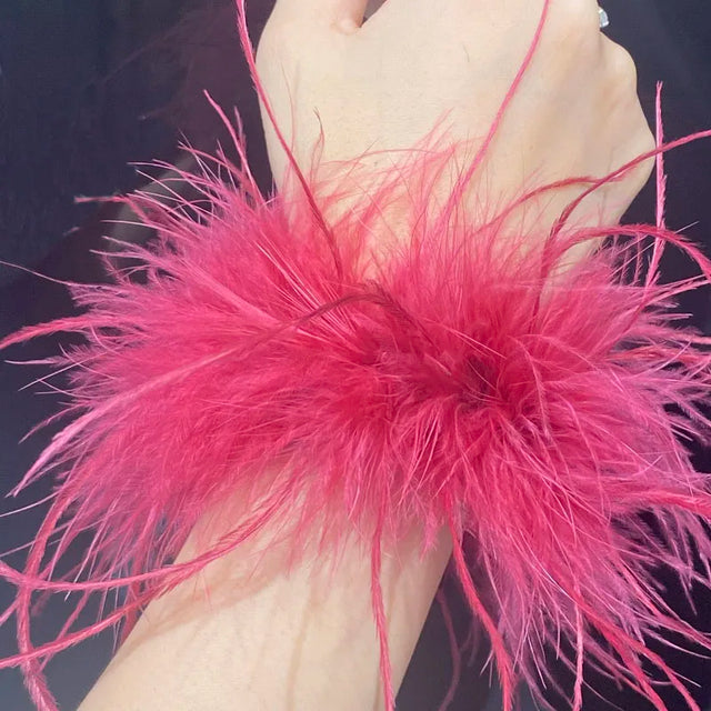 Real Ostrich feather cuff plumes bracelet for women white Cuffs pens Shirt with feathers girls fur cuffs ornament boa plume - V.I.P Digital Presence