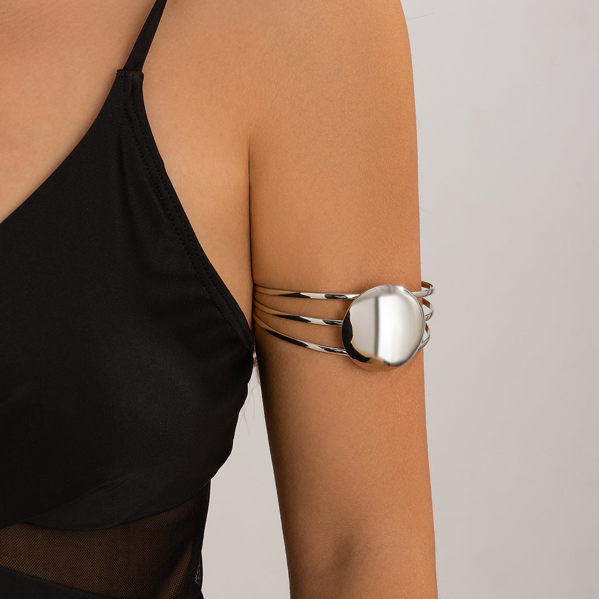Personalized minimalist three-layer bread arm bracelet, niche minimalist open-ended arm bracelet, arm ring for women - V.I.P Digital Presence