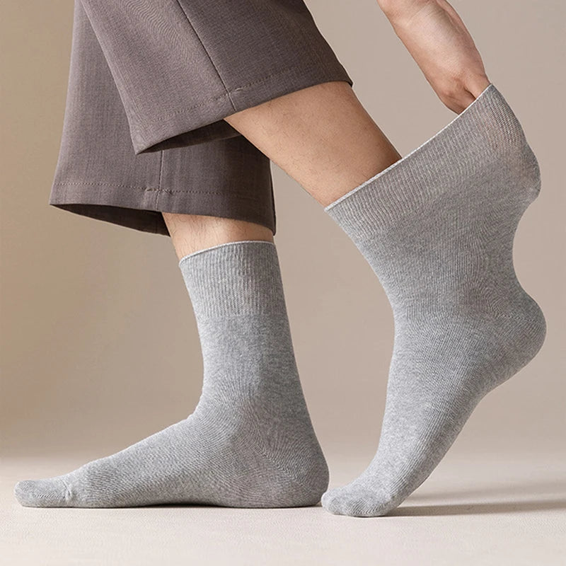 Pure cotton socks with loose cuffs for men and women - V.I.P Digital Presence