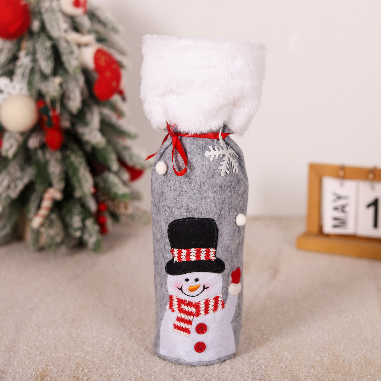 Christmas supplies red wine bottle covers elderly snowmen elk red wine bags household items - V.I.P Digital Presence