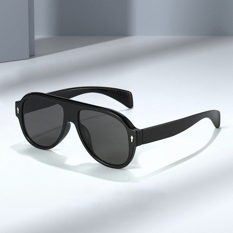 Retro Punk Men Pilot Sunglasses Fashion Rivets Decoration Gradient Eyewear Shades UV400 Women Trending Purple Sun Glasses - V.I.P Digital Presence