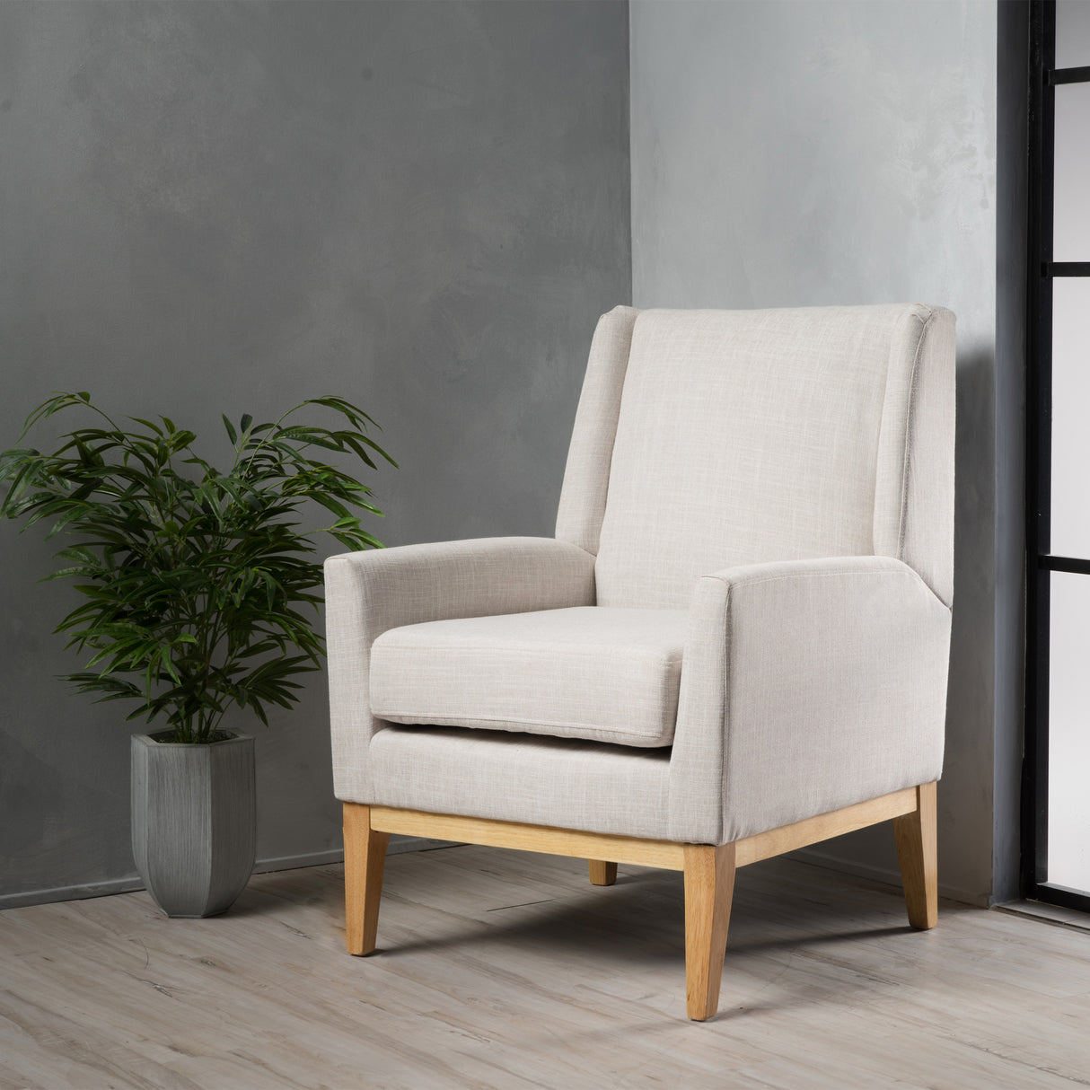 KD ACCENT CHAIR - V.I.P Digital Presence