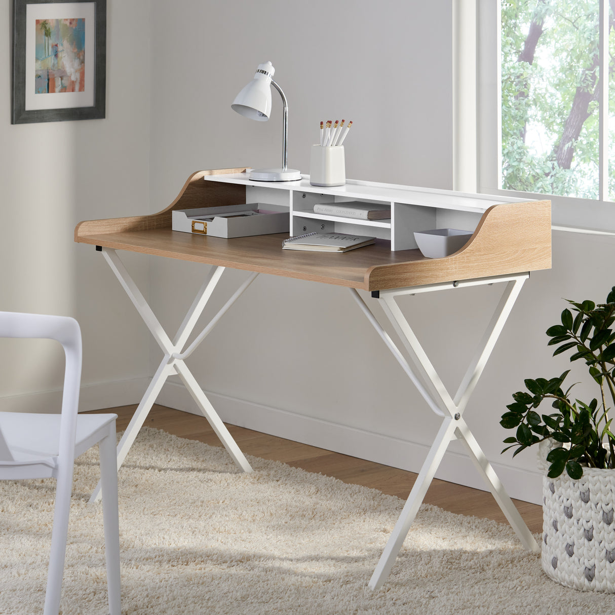 COMPUTER DESK - V.I.P Digital Presence