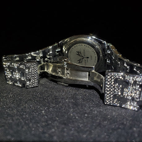 MISSFOX  2528 Silver Women's Watch Casual Dress Ladies Watch Fashion Waterproof Steel Quartz Wrist Watches For Women Valentines Gift - V.I.P Digital Presence