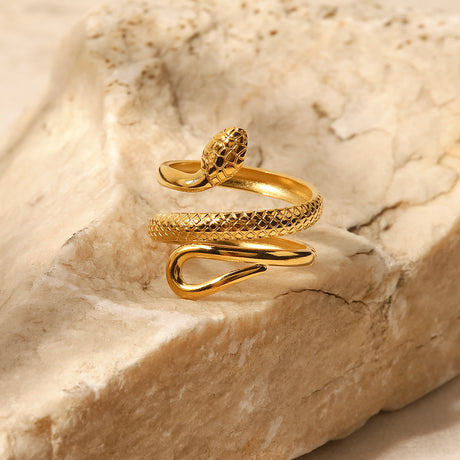 Retro style ring snake shaped ring women's ring fashionable temperament bracelet - V.I.P Digital Presence