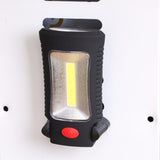 Linterna LED COB de 2 modos con gancho plegable magnético para colgar, ideal para iluminación práctica, 3 pilas AAA