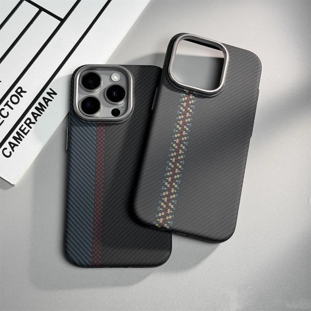 Adecuado para iPhone 15 ProMax, funda rígida magnética con patrón de Kevlar, funda protectora anticaídas con patrón de fibra de carbono 14