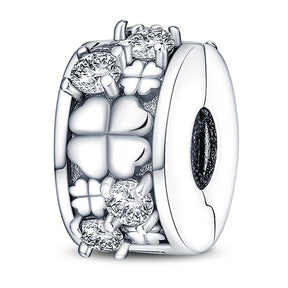 Lucky Clover Buckle DIY jewelry accessories beads - V.I.P Digital Presence