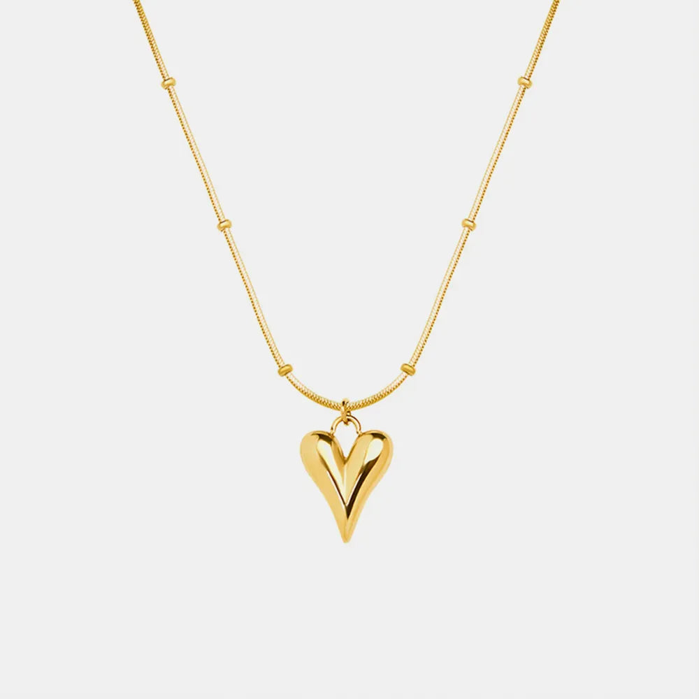 Fashionable and minimalist heart-shaped necklace with titanium steel plated 18K real gold necklace - V.I.P Digital Presence