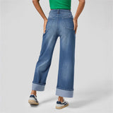Fashionable high waisted straight leg jeans - V.I.P Digital Presence