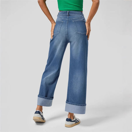 Fashionable high waisted straight leg jeans - V.I.P Digital Presence