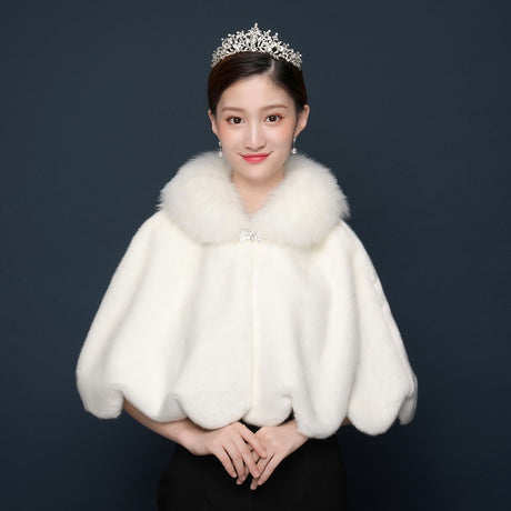 Bride's wedding dress fur shawl women's warm white cloak cheongsam jacket red cloak - V.I.P Digital Presence