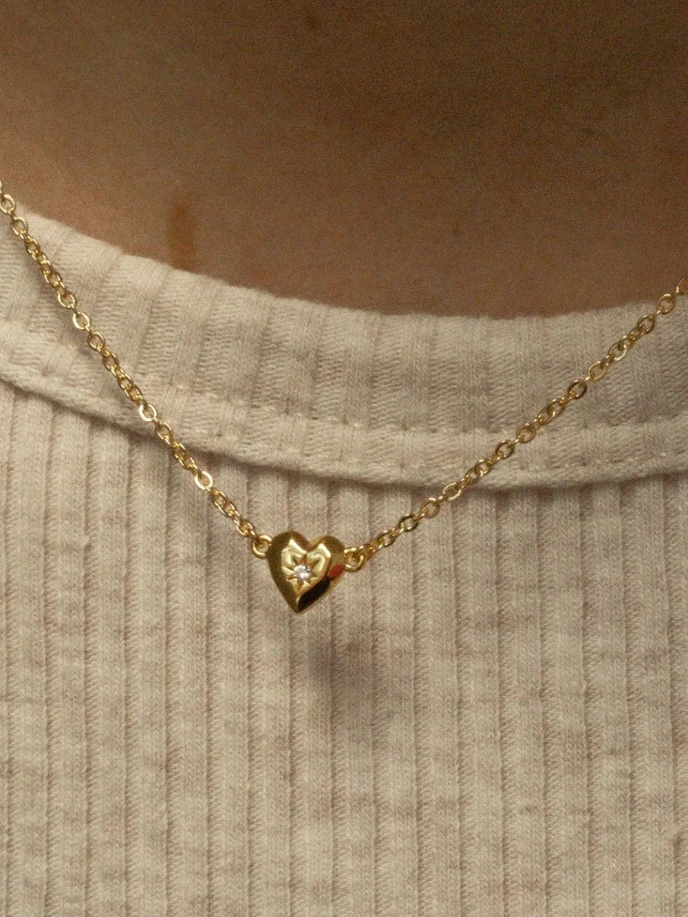 Zircon Heart Pendant Necklace - V.I.P Digital Presence