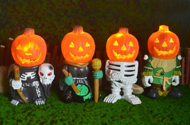 Halloween gift pumpkin knight garden ornaments decorative luminous small pumpkin head resin ornaments - V.I.P Digital Presence