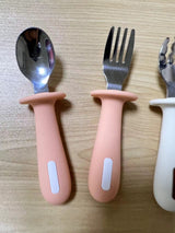 Adjustable color PPSU silicone fork and spoon set, children's stainless steel spoon and fork, baby training supplementary food tableware set of 2 pieces - V.I.P Digital Presence