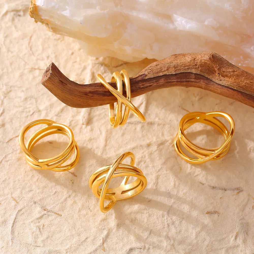 18K Gold-Plated Crisscross Ring - V.I.P Digital Presence