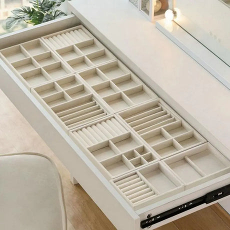 Plush jewelry storage box jewelry box rings earrings bracelets necklaces storage display shelf - V.I.P Digital Presence