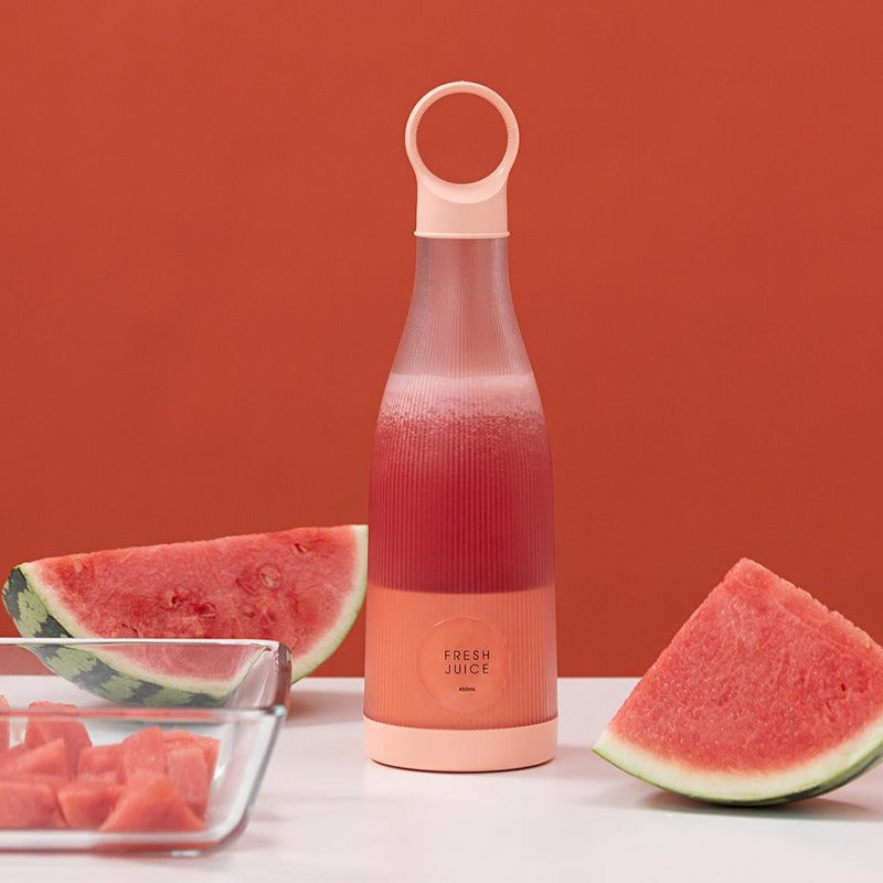 Home portable electric juice cup with large capacity, wireless portable USB juice machine handheld - V.I.P Digital Presence