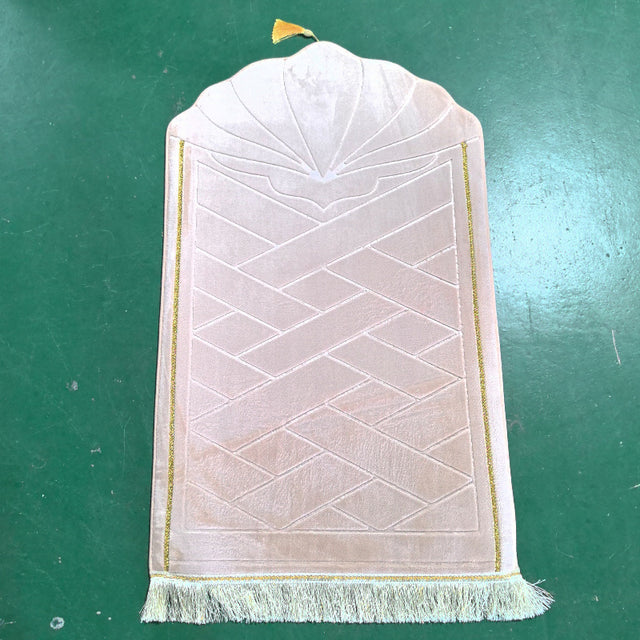 Shell shaped solid color carpet irregular flannel sponge thickened short flannel embossed portable floor mat - V.I.P Digital Presence