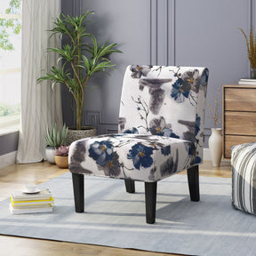 ACCENT CHAIR - V.I.P Digital Presence