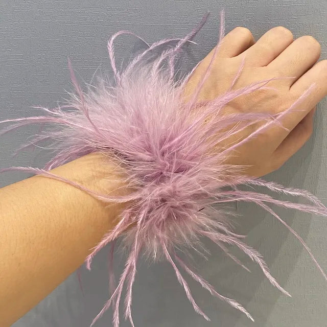 Real Ostrich feather cuff plumes bracelet for women white Cuffs pens Shirt with feathers girls fur cuffs ornament boa plume - V.I.P Digital Presence