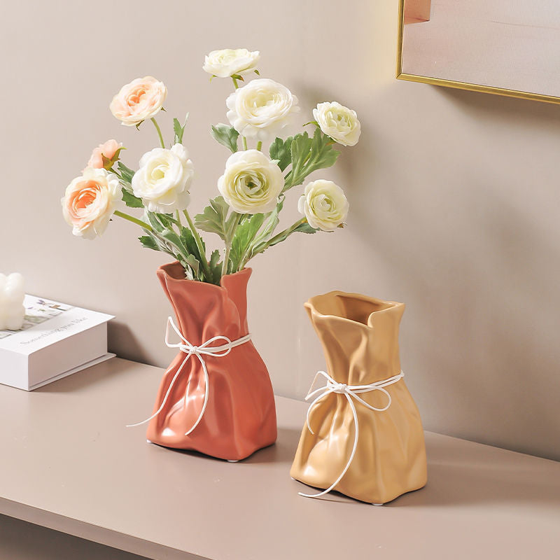 Resin Vase for Living Room and Dining Table, Flower Arrangement Decorative Piece with Elegant Style - V.I.P Digital Presence