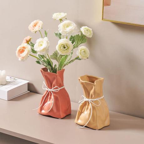 Resin Vase for Living Room and Dining Table, Flower Arrangement Decorative Piece with Elegant Style - V.I.P Digital Presence
