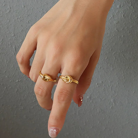 Titanium Steel Knot Ring - V.I.P Digital Presence