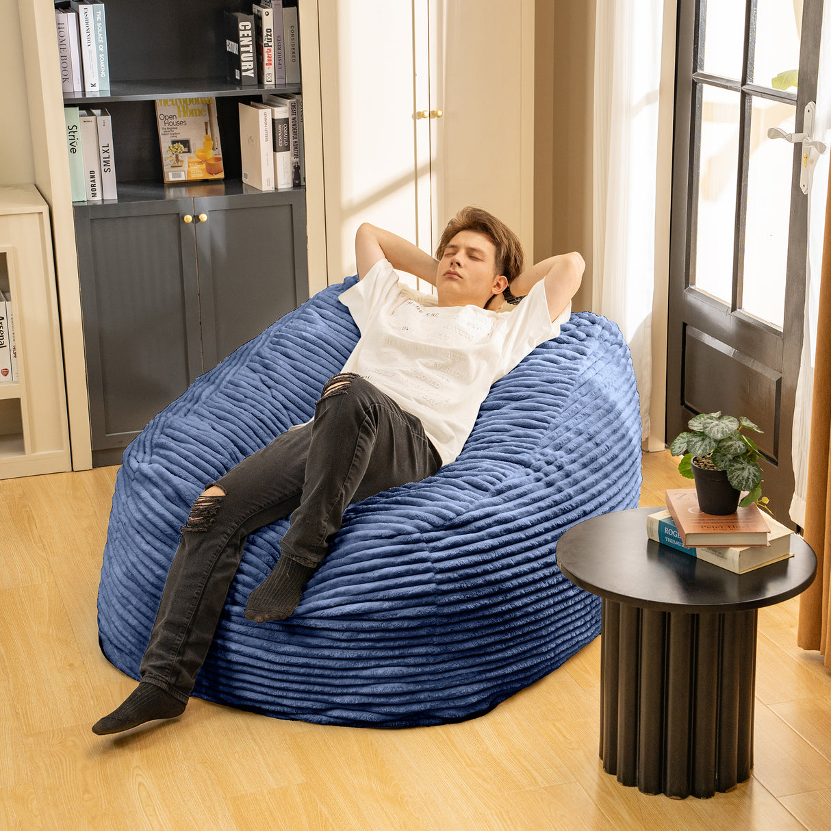 Faux Fur Classic Bean Bag blue - V.I.P Digital Presence