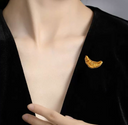 Croissant corsage brooch high-end female design niche silver croissant internet celebrity couple badge - V.I.P Digital Presence