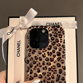 Feather Brown Leopard Pattern Suitable for iPhone 16 Promax Apple 15 Phone Case 14 New 13 All Inclusive 12 - V.I.P Digital Presence
