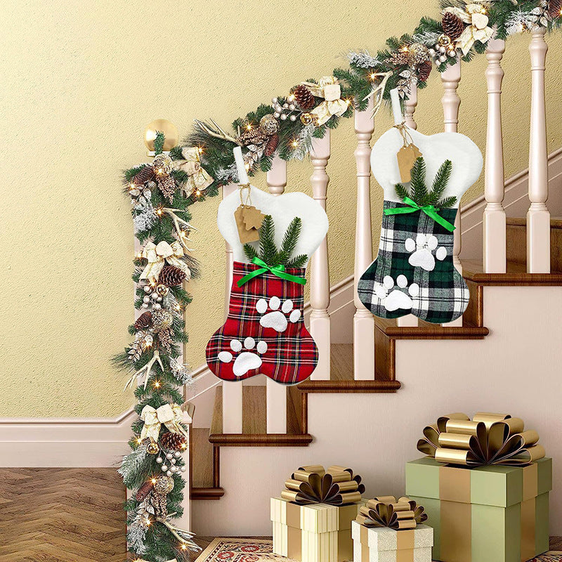 Christmas pendants, Christmas socks, gift bags, Christmas pet socks - V.I.P Digital Presence
