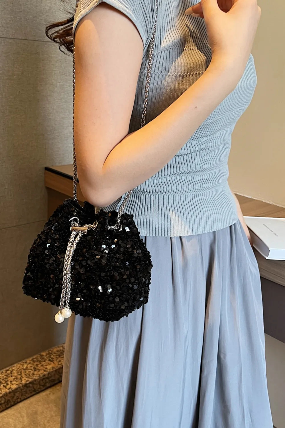 Sequin Chain Drawstring Bucket Bag - V.I.P Digital Presence