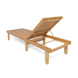 NADINE CHAISE LOUNGE - V.I.P Digital Presence
