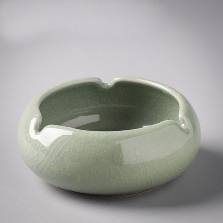 Ceramic ashtray home living room office personality creative retro anti-fly ash ashtray - V.I.P Digital Presence