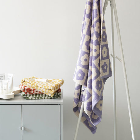 Plaid Series Towel Bath Towel Cherry Blossom Absorbent Facial Towel - V.I.P Digital Presence